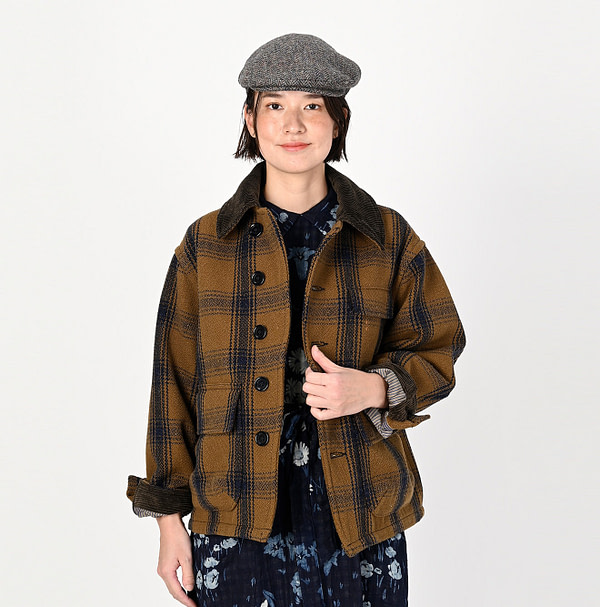 Teddy Check Melton Wool 908 Hunting Jacket Female Model