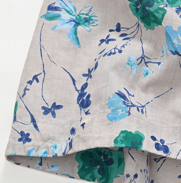 Winter Flower Print Easy Skirt Detail