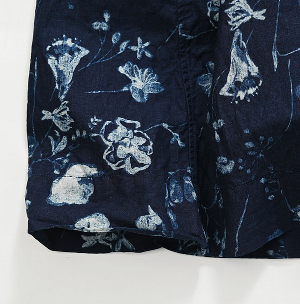 Indigo Winter Flower Print Kushukushu Dress Detail