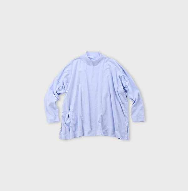 Dozume Tenjiku Yock Neck Big Slit T-shirt Light Blue