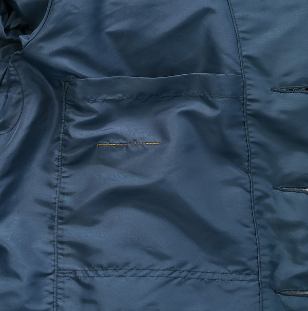 Thick Nylon 908 Tent Blouson Detail