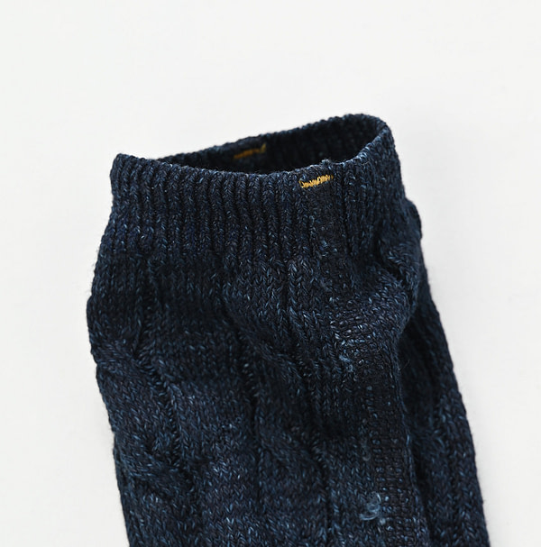 Kageiro Nando Yorimoku Cable Knitsew Socks Detail