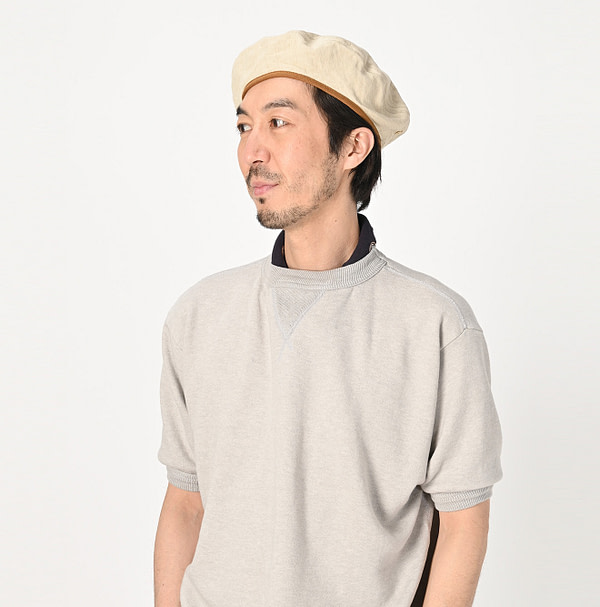 Linen Herringbone Beret Male Model