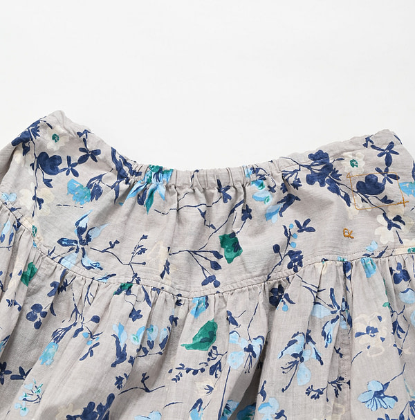 Winter Flower Print Easy Skirt Detail