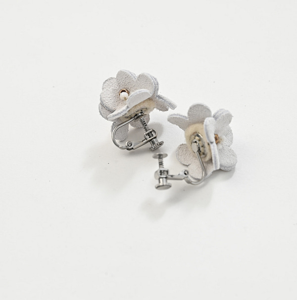 Suede Small Flower Earring Detail