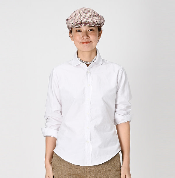 Supima OX Petit Loafer Shirt Female Model