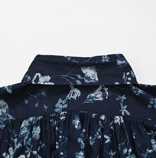 Indigo Winter Flower Print Kushukushu Dress Detail