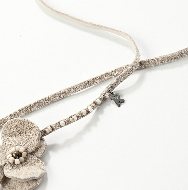 Leather Pansy Necklace Dark Detail