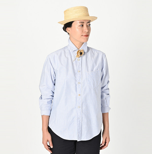 Supima Oxford 908 Loafer Shirt Female Model