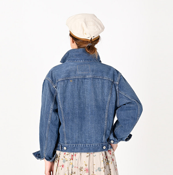 Futatabi 6.5 Ai Denim Sorahikohime Jacket Female Model