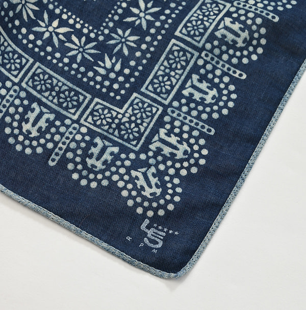 Indigo Supima Organic Square Lace Bandana Detail