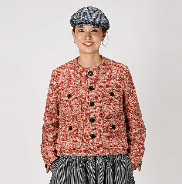 Tamatebako Tweed No-collar Annie Jacket Female Model