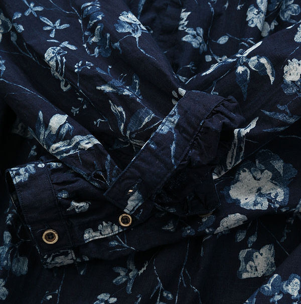 Indigo Winter Flower Print Kushukushu Dress Detail