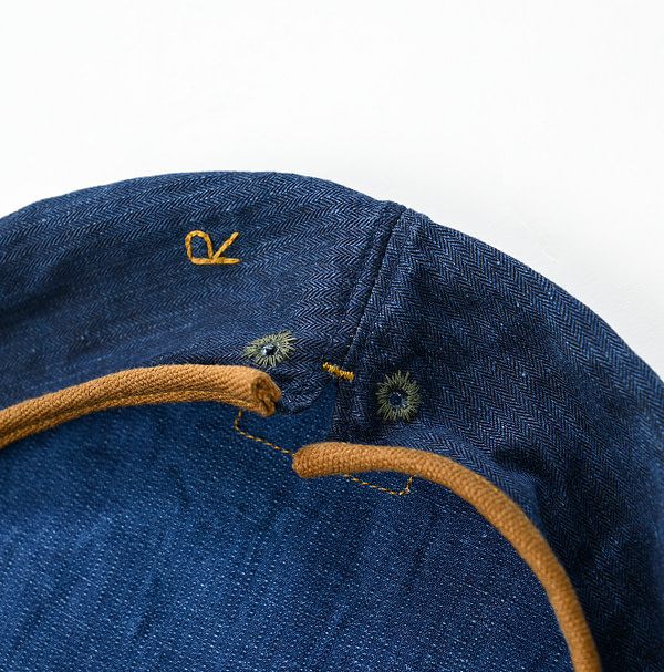 Indigo Linen Herringbone Beret Detail