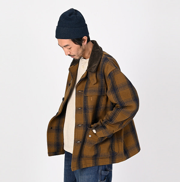 Teddy Check Melton Wool 908 Hunting Jacket Male Model