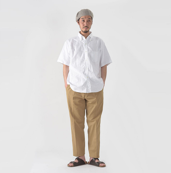 Okome Chino Miyuki Cotton Pants Male Model