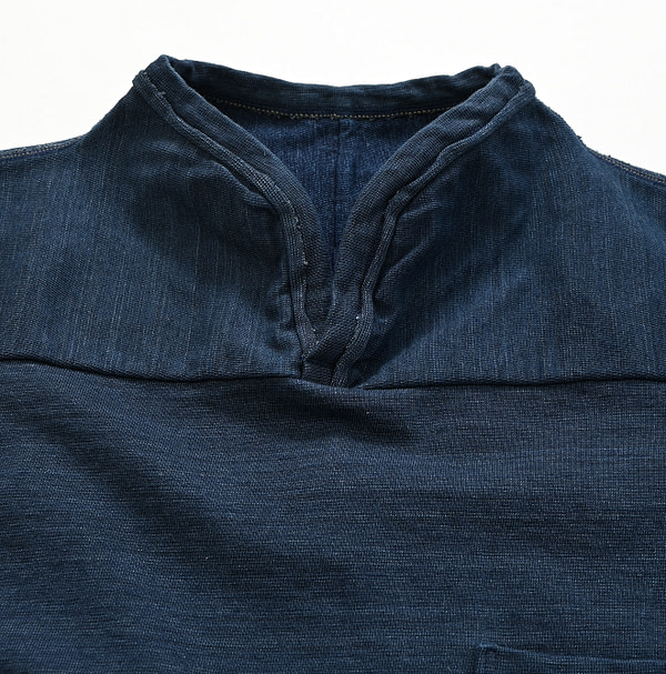 Indigo Dekoboko Tenjiku Outer T-shirt Detail