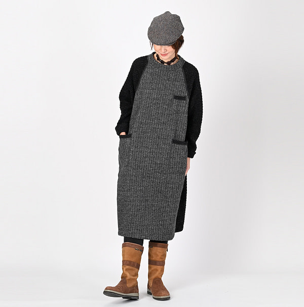 Shetland Wool Tweed Knit Dress Female Model