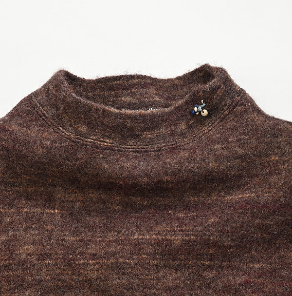 Chitose Wool Boiled 908 Uma Sweater Detail