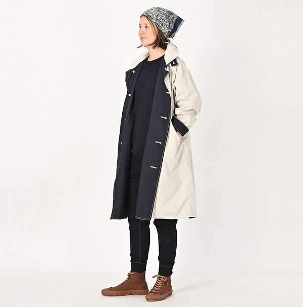 Ripstop 908 Balmacaan Coat Female Model