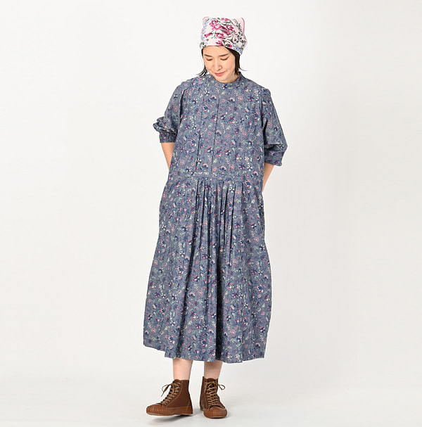 Dungaree Cotton Spring Flower Print Puka Puff Dress Female Model