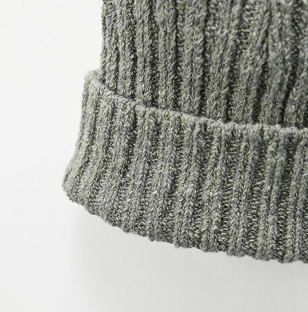 45 Star Knit Cap Sandy Ice Detail