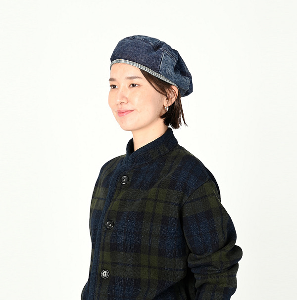 Happy Cotton Denim Beret Female Model