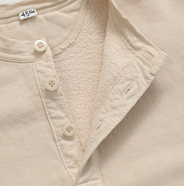 Urake 908 Henley Detail