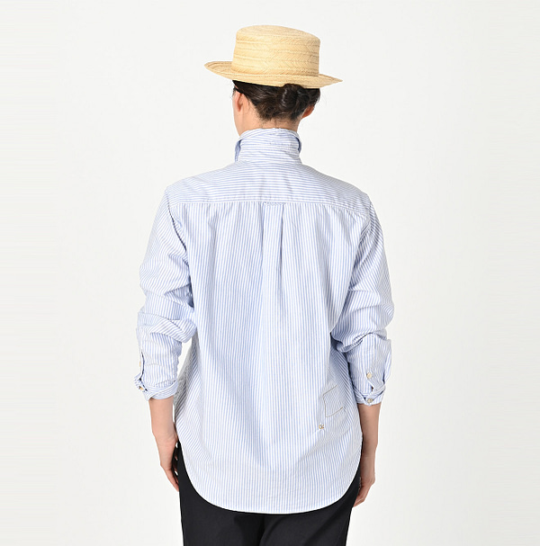 Supima Oxford 908 Loafer Shirt Female Model