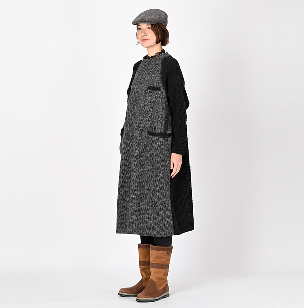 Shetland Wool Tweed Knit Dress Female Model