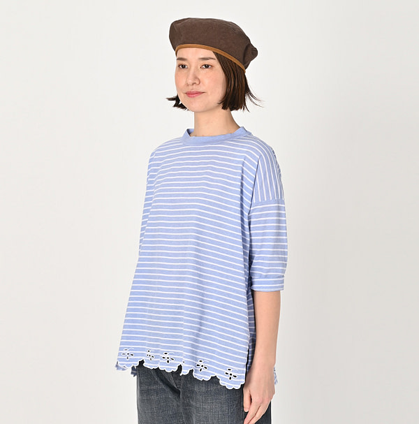 Oxford Kanoko Cotton Stripe Cutwork T-shirt Female Model