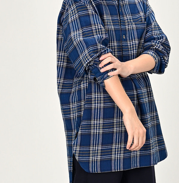 Ai Indian Flannel 908 Grandpa Pull Shirt Female Model