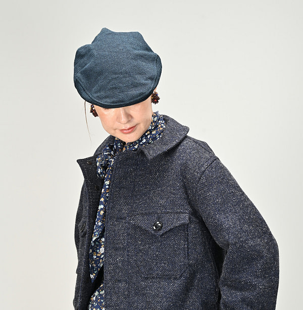 British Tweed Annie Blouson Female Model