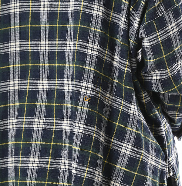 Double Woven Big Shirt Detail