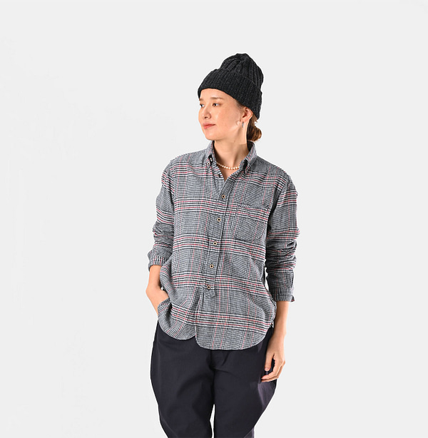 Double Woven 908 Loafer Button Down Shirt Female Model