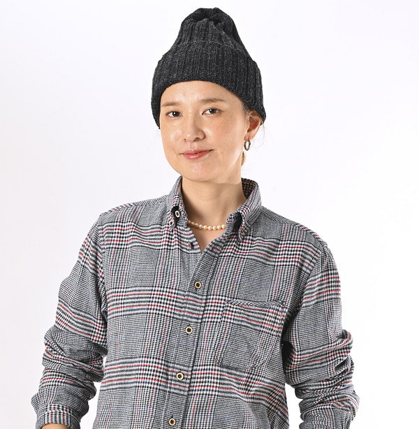 Double Woven 908 Loafer Button Down Shirt Female Model