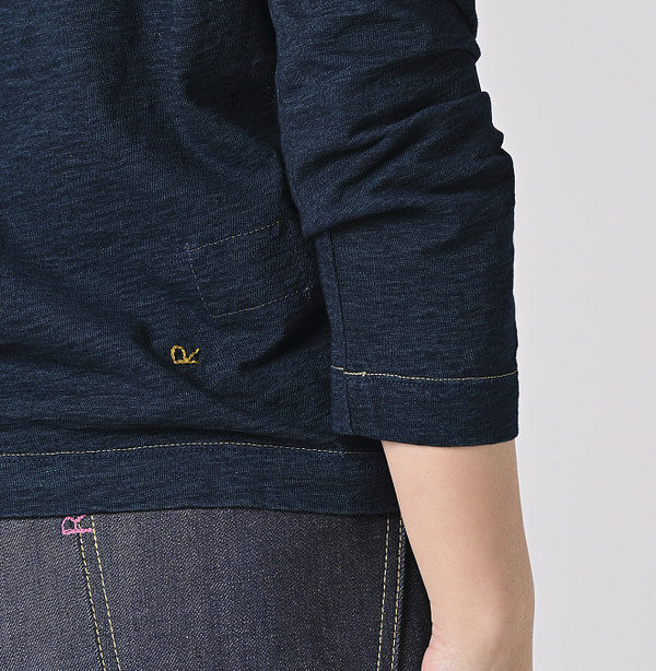 Indigo Square T-shirt Detail