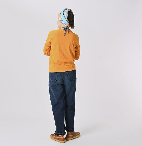 Long Sleeve 908 45 Star T-shirt Female Model