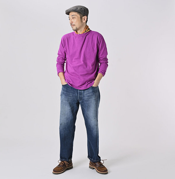 Long Sleeve 908 45 Star T-shirt Male Model
