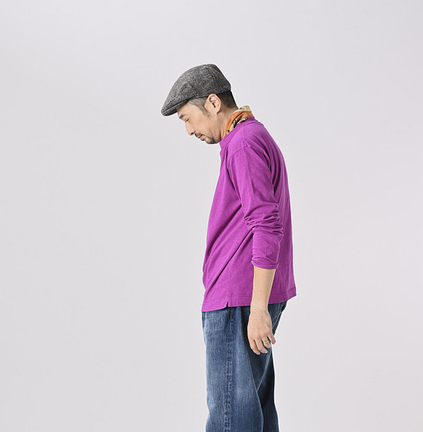 Long Sleeve 908 45 Star T-shirt Male Model