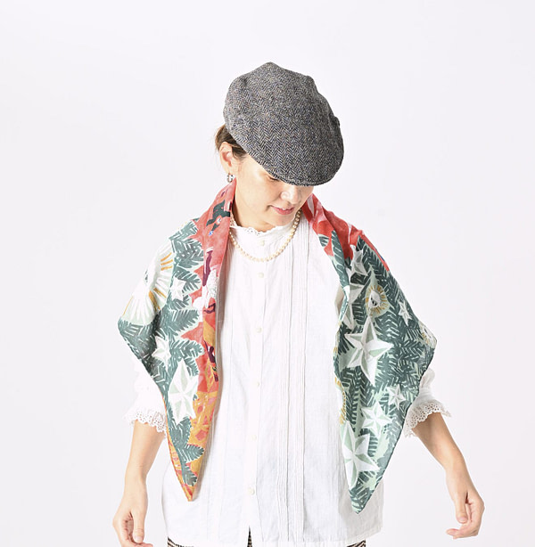 Supima Organic Aya Noel Furoshiki Female Model
