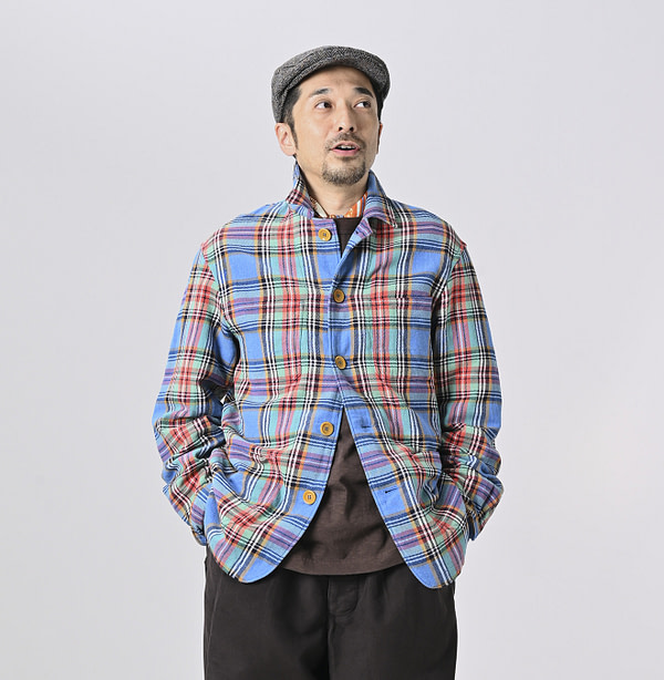 Indian Flannel Tartan 4-pocket Shirt Male Model