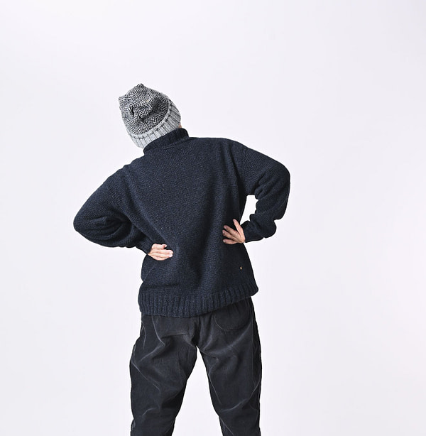 Shetland Cashmere 908 Turtle Male Model