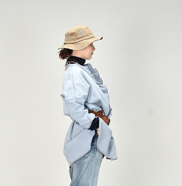 ONEONE Futatabi Okome Denim Frill Tunic Tan Female Model