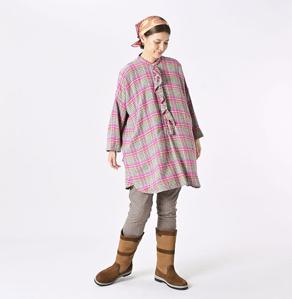 ONEONE Iroiro Indian Flannel Frill Tunic Female Model