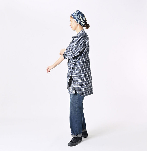 ONEONE Iroiro Indian Flannel Frill Tunic Female Model