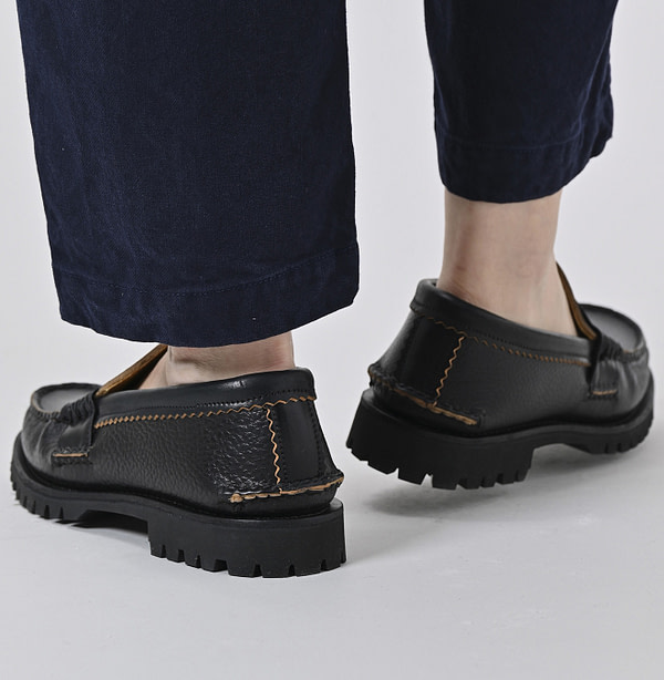YUKETEN x 45R Cordovan Loafer Cortina Sole Female Model