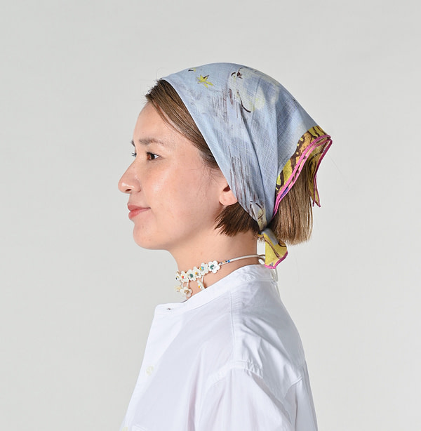 Gauze Picture Book Bandana Detail