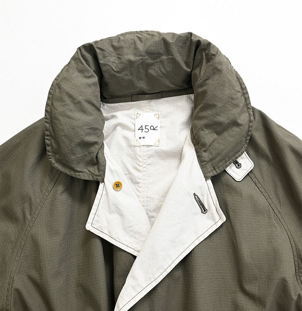 Ripstop 908 Balmacaan Coat Detail