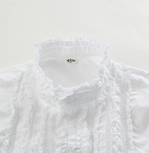 Supima Organic Baptiste Lace Blouse Detail